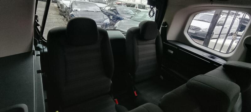 Vauxhall Combo Life view 7