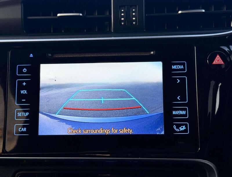 Toyota Auris view 6