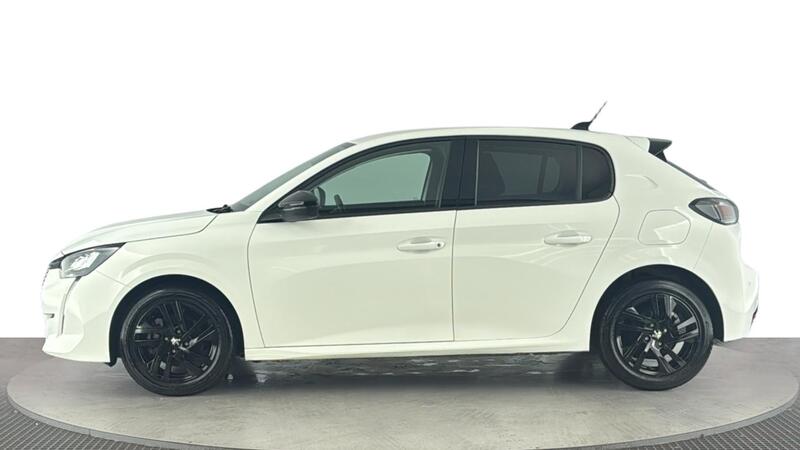 Peugeot 208 view 7