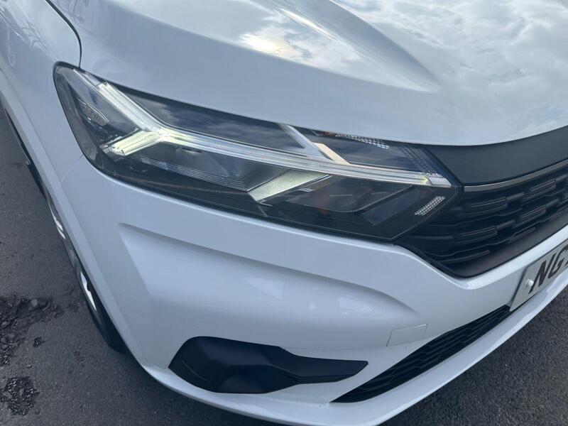 Dacia Sandero view 7