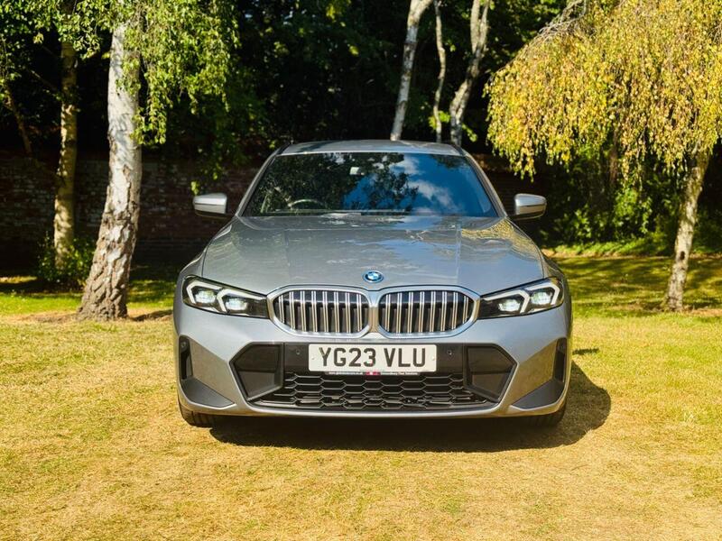 BMW 3 Series view 3