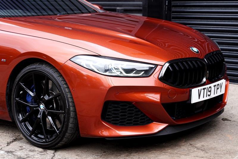 BMW 8 Series view 42