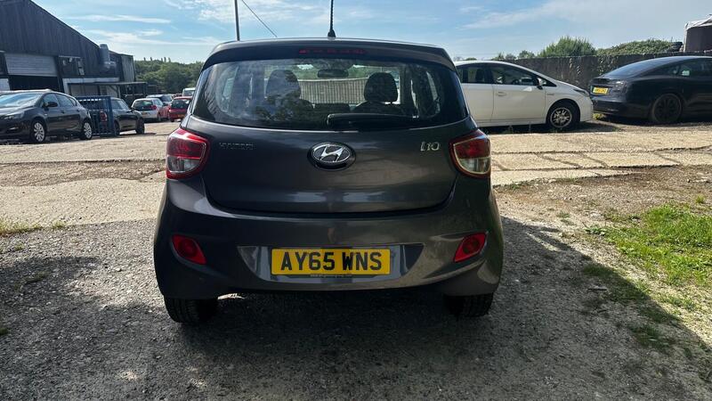 2015 Hyundai i10 — photo 6