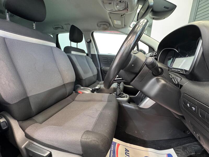 Citroen C3 Aircross view 16