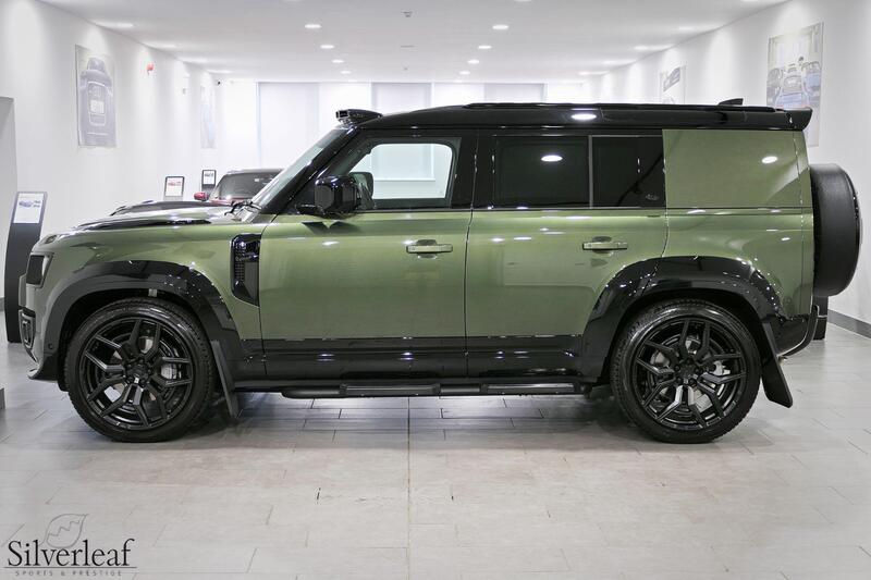 Land Rover Defender view 4