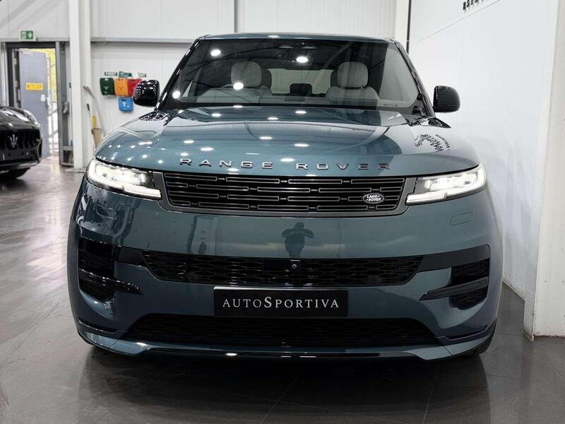 Land Rover Range Rover Sport view 6