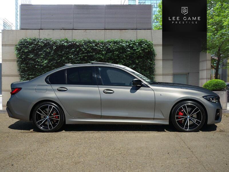 BMW 3 Series view 4
