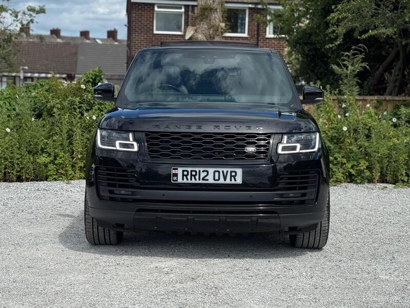 Land Rover Range Rover view 4
