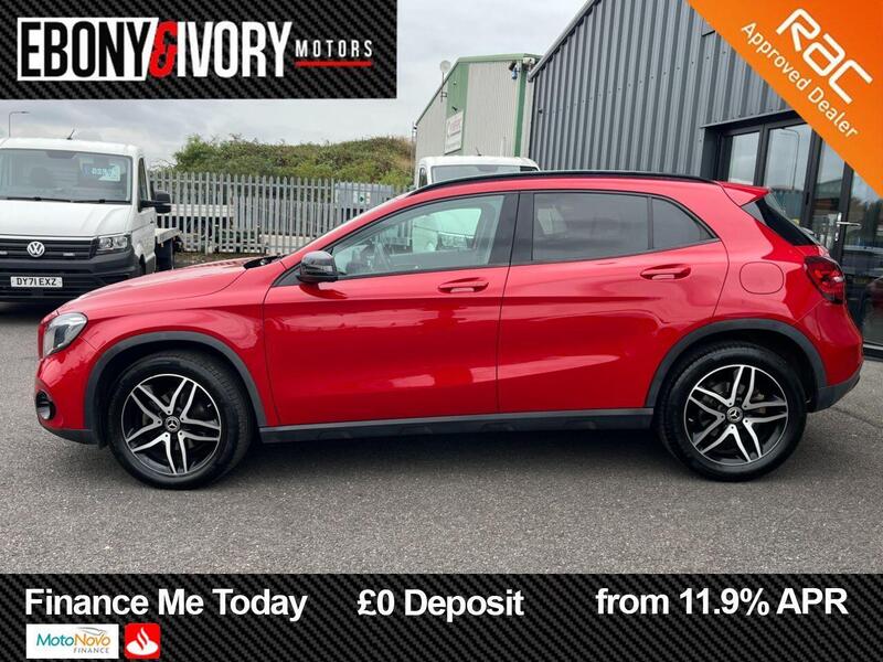 Mercedes-Benz Gla view 2