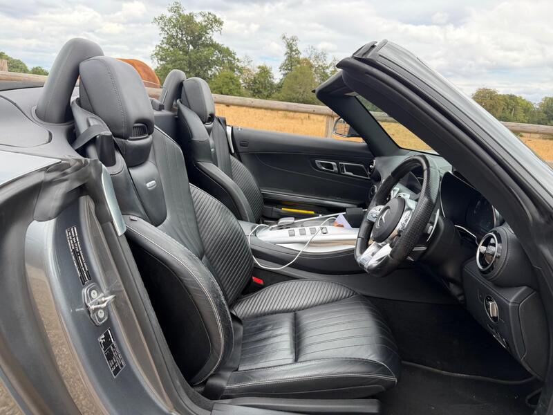 Mercedes-Benz Amg GT view 3