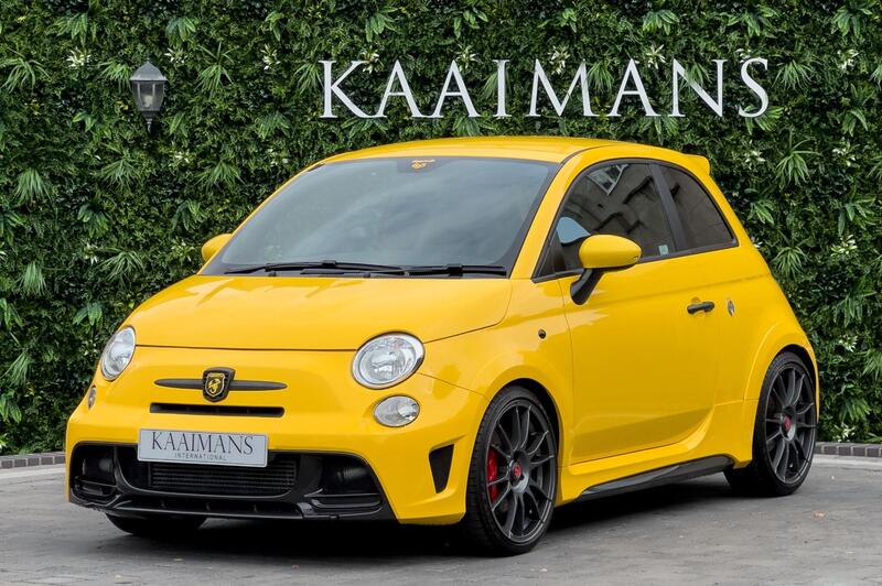 Abarth 695 view 3