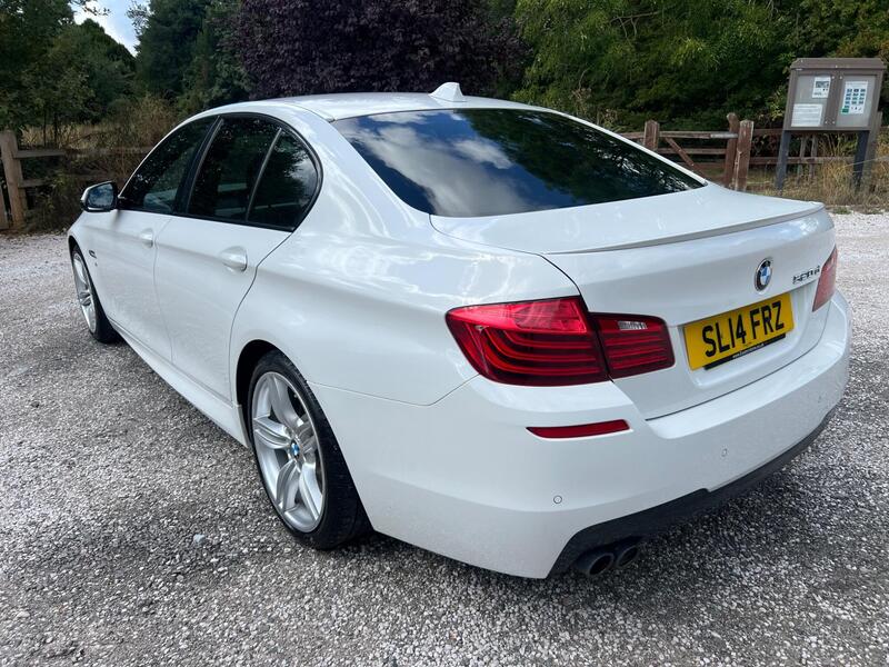 BMW 5 Series view 5