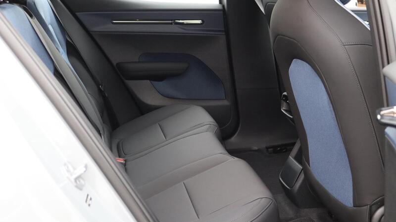 Volvo Ex30 view 6