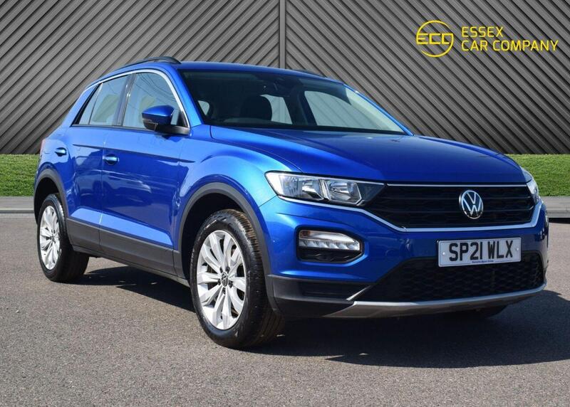 Volkswagen T-Roc view 6