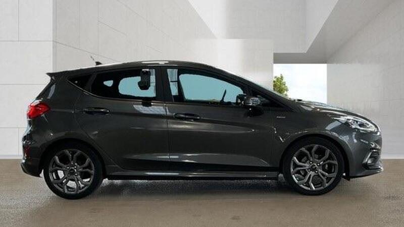 Ford Fiesta view 6