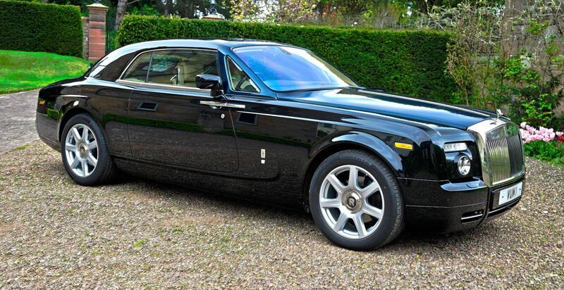 Rolls-Royce Phantom view 7