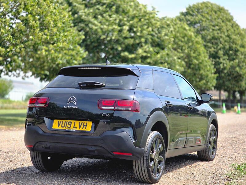 Citroen C4 Cactus view 6