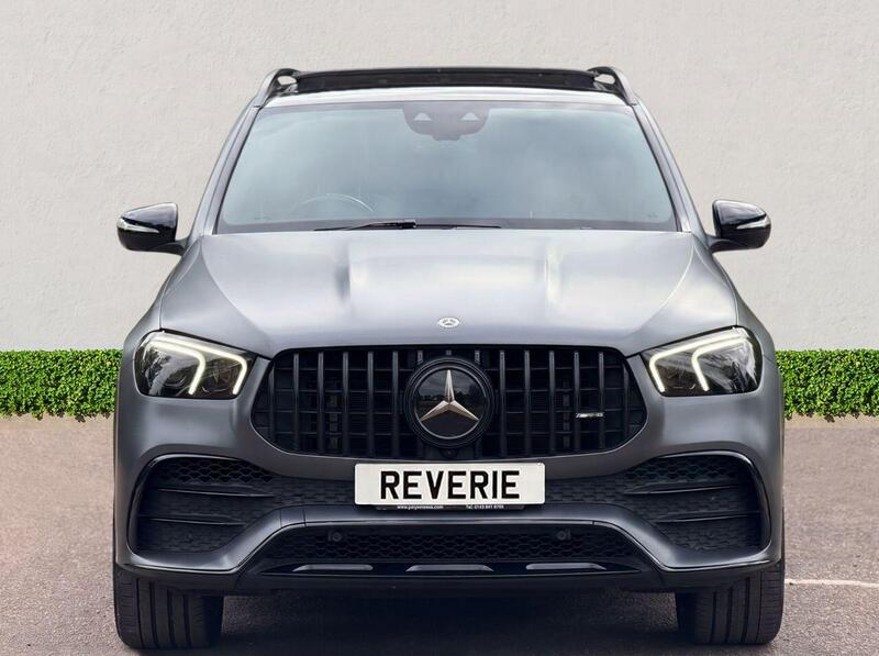 Mercedes-Benz Gle view 2