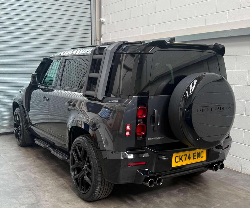 Land Rover Defender view 6