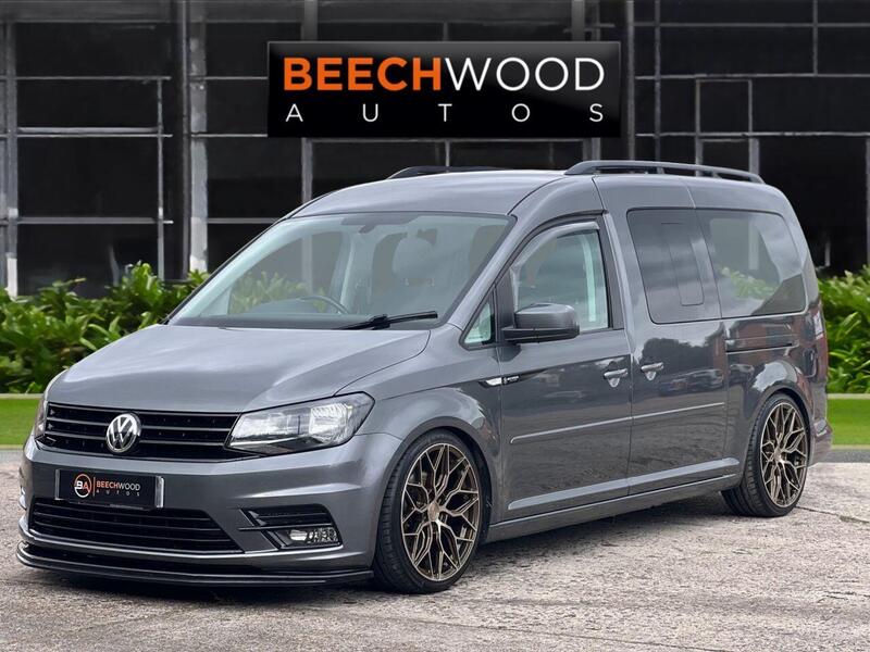 Volkswagen Caddy Maxi Life view 2