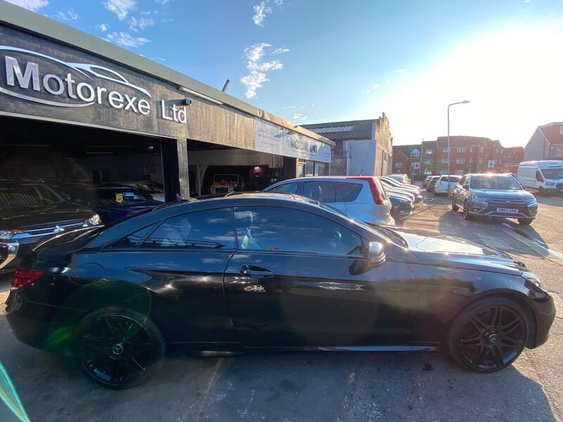 Mercedes-Benz E Class view 6