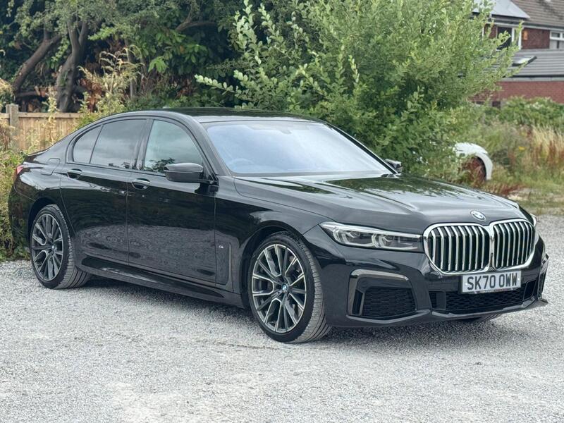 BMW 7 Series view 3
