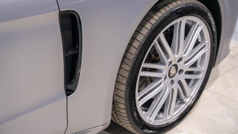 Porsche Panamera view 6