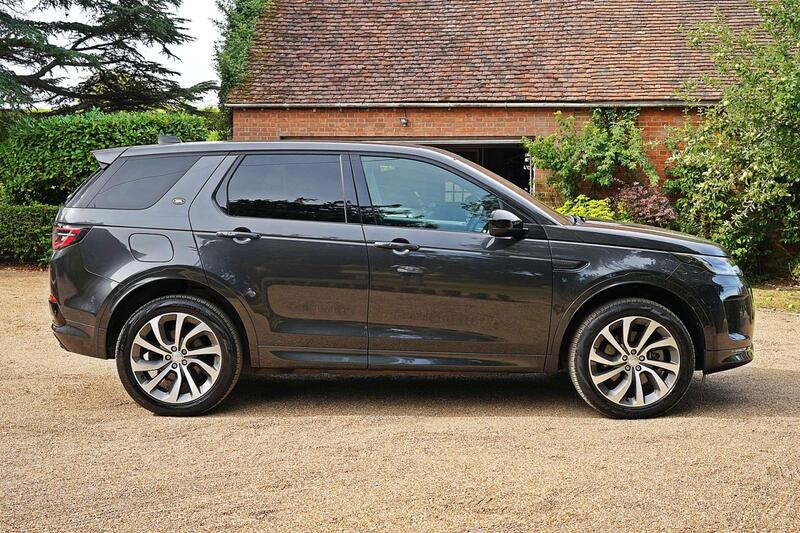 Land Rover Discovery Sport view 7