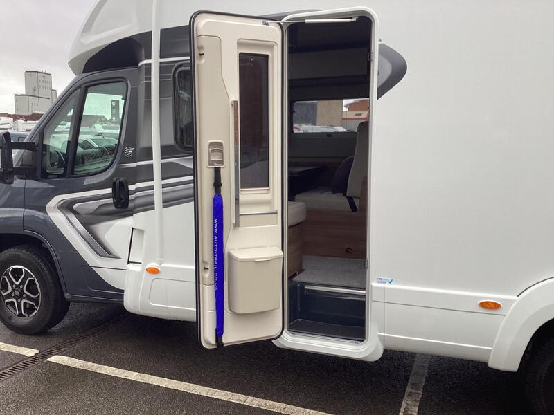 Auto-Trail Imala 730 — image 54