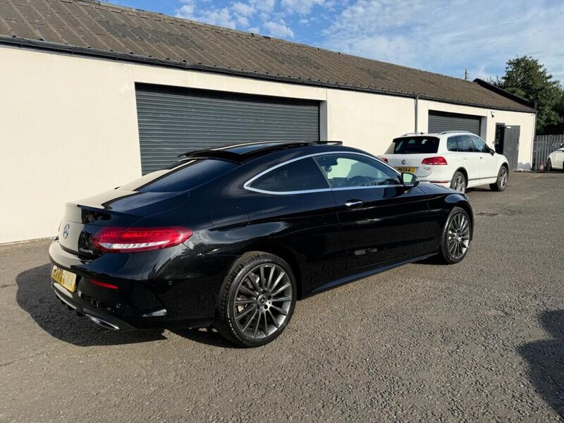 Mercedes-Benz C Class view 2