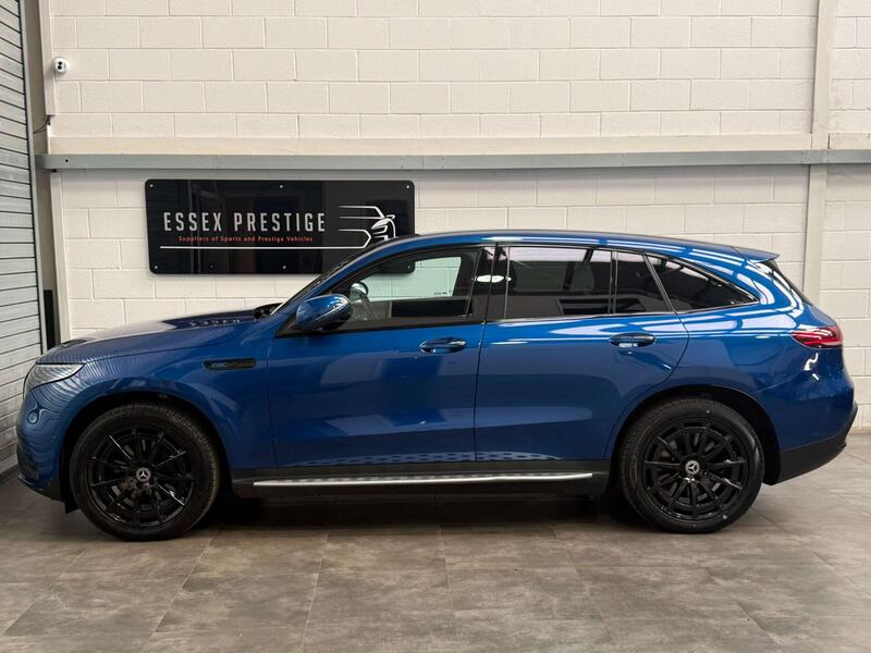 Mercedes-Benz Mercedes-Benz EQC view 5