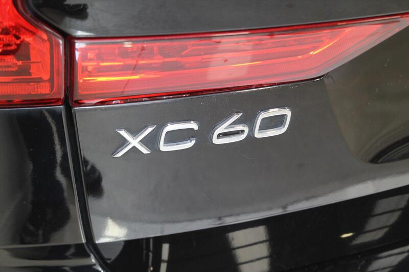 2018 Volvo XC60 in Black — image 60 of 74