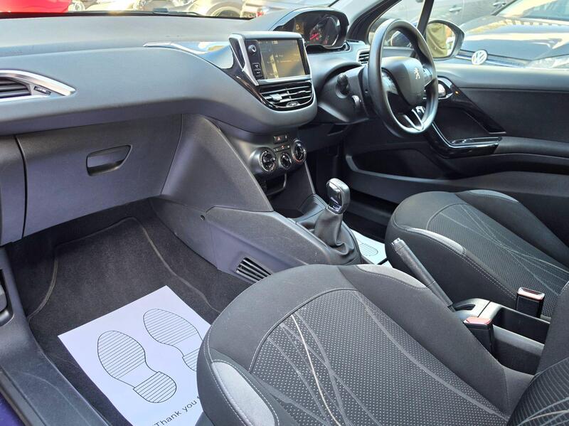 Peugeot 208 1.2 VTi Active Euro 5 3dr thumbnail 21
