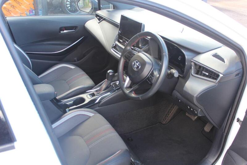 Toyota Corolla view 3