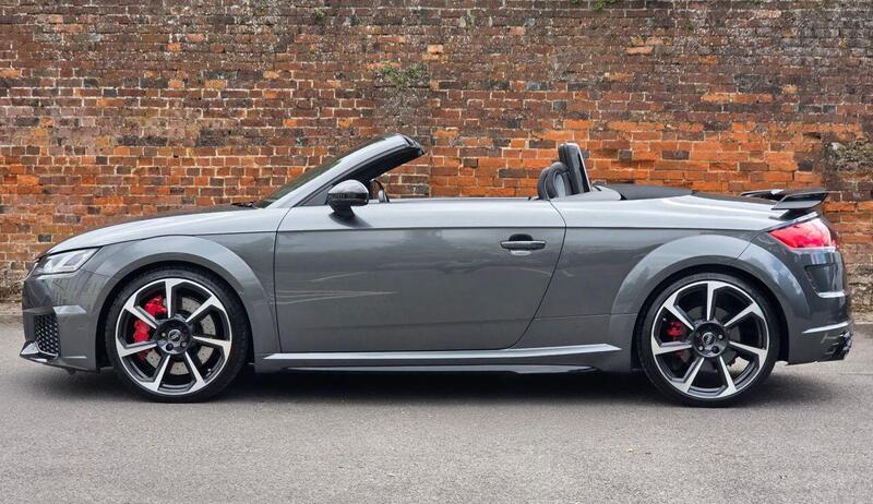 Audi Audi TT RS view 2