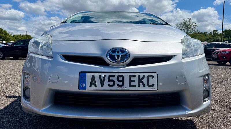 Toyota Prius view 2