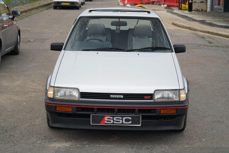 Toyota Corolla view 7