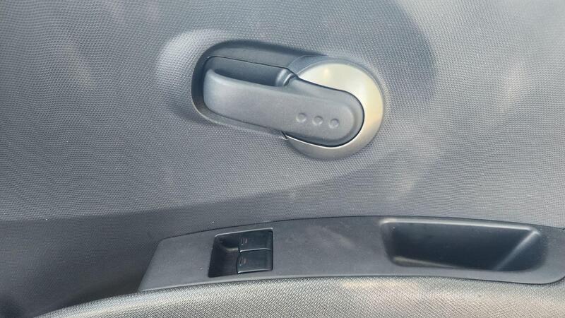 2006 Nissan Micra — photo 37