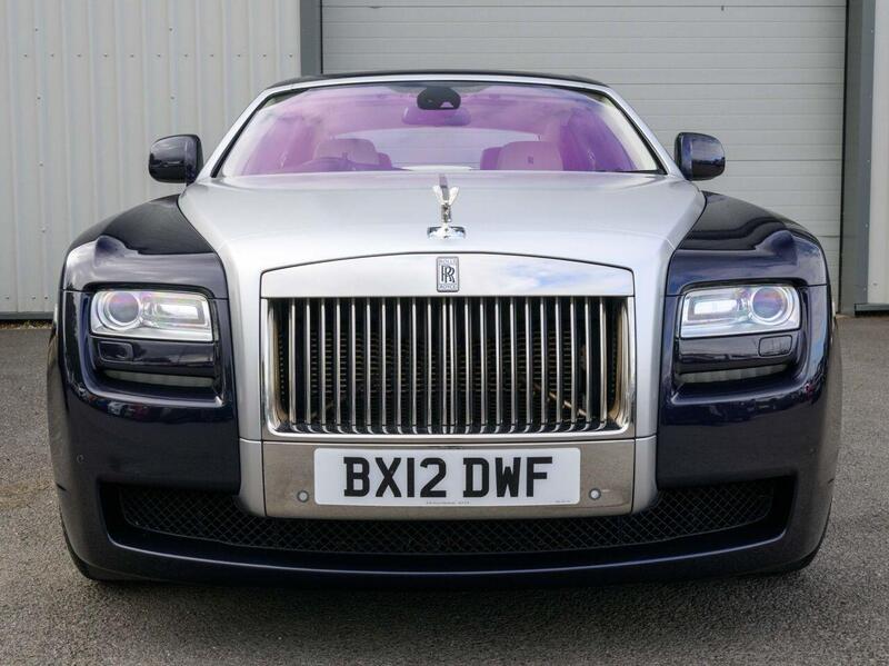 Rolls-Royce Ghost view 4