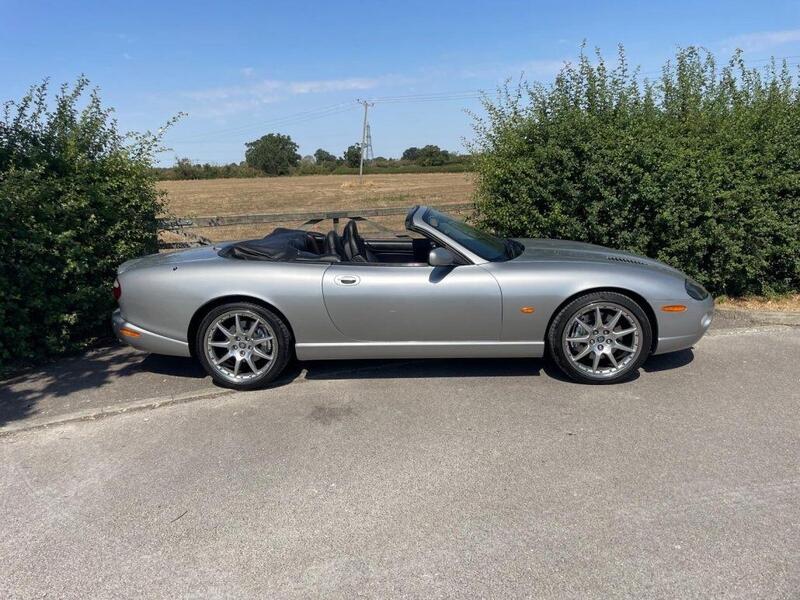 Jaguar XKR view 3