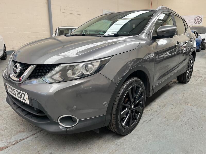 Nissan Qashqai view 3