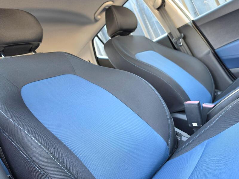 Hyundai i10 1.2 Premium SE Auto Euro 6 5dr thumbnail 19