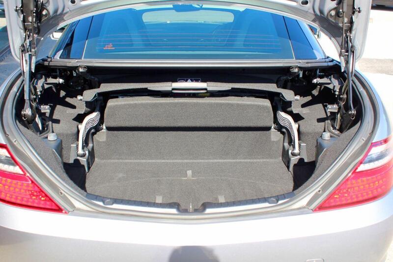 Mercedes-Benz SLK view 7