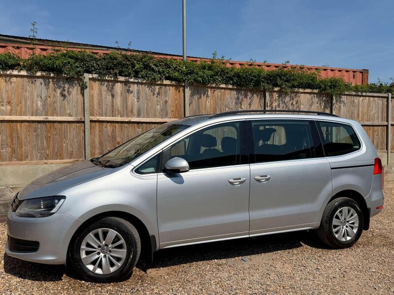 Volkswagen Sharan view 5
