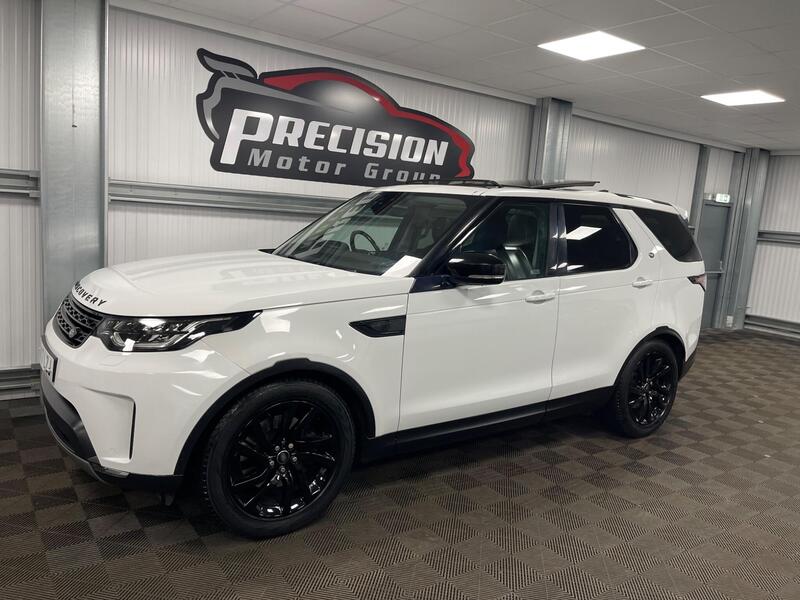 Land Rover Discovery view 6