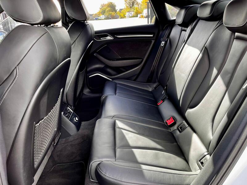 Audi RS3 view 19
