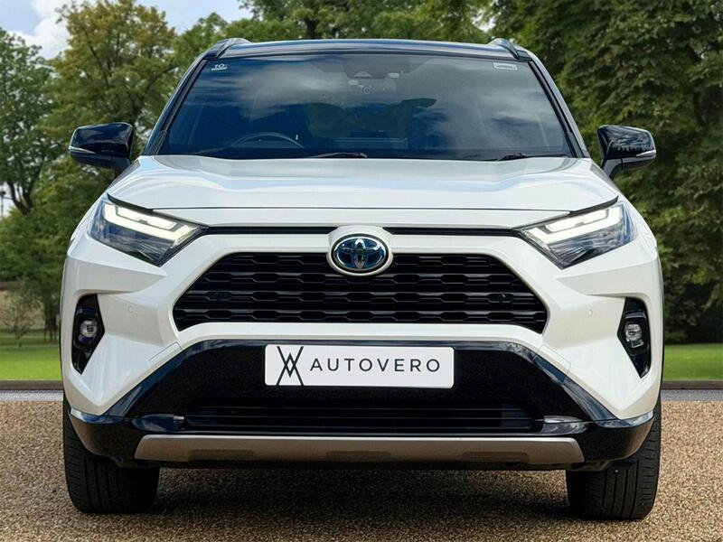 Toyota Rav4 view 2