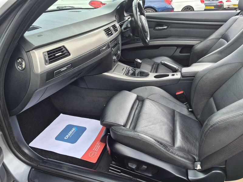 BMW 3 Series view 5