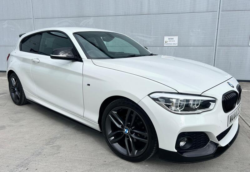BMW 1 Series view 3