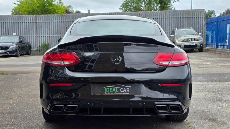 Mercedes-Benz C-Class view 5